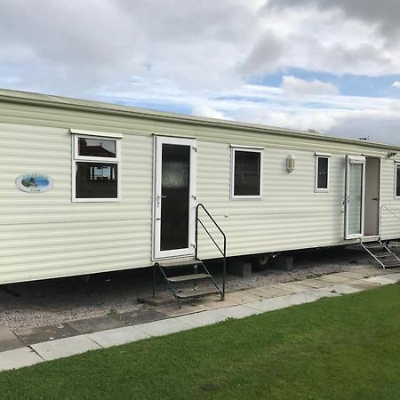 Modern 2 Bedroom Static Caravan - Lyons Kingsley Holiday Park - Pensarn, Abergele - Pet Friendly Eksteriør bilde